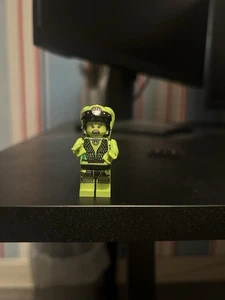 LEGO Inspired Star Wars Oola Minifigure - Picture 1 of 4