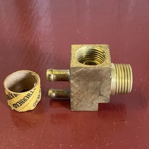 NOS 1966 1967 FORD MUSTANG 289 290 428 WEATHERHEAD 2-PORT MANIFOLD VACUUM VALVE - Picture 1 of 3