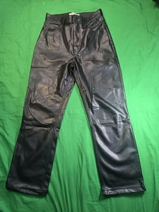 Pantalones de mujer Abercrombie & Fitch negros de imitación de cuero cintura talla 27 - Imagen 1 de 4