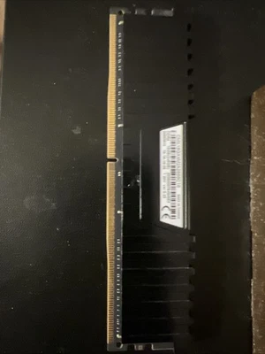 Corsair Vengeance LPX 16GB (1x16GB) DDR4 DRAM 2666MHz (PC4-21300) C16 Memory - Image 1 of 2