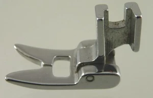 PIE ACCESORIO DE MÁQUINA DE COSER GRIS - Imagen 1 de 3