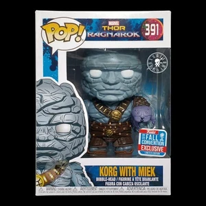 ¡Funko Pop + Protector! Marvel #391 Thor Ragnarok - Korg con Miek (2018 NYCC) - Imagen 1 de 12