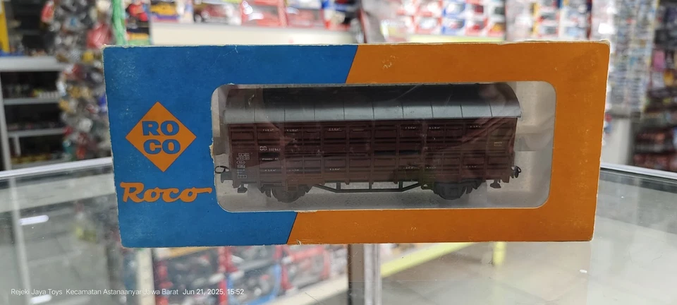 Juguetes de coche fundido a presión Roco HO 4308S hechos en Austria Foto 1 de 4