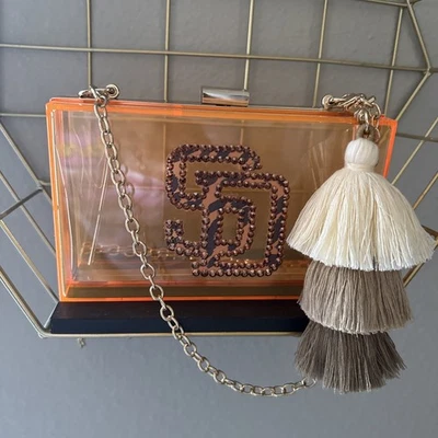 Cartera sin asas de acrílico transparente con estrás personalizada para cumpleaños, novia, etc. Foto 1 de 4