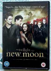 "NEW MOON" THE TWILIGHT SAGA DVD - E1 ENTERTAINMENT SUM51362 - DISC EXCELLENT - Picture 1 of 3