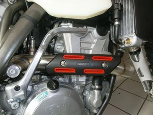 Curvature protection red for Honda CR250F CR450F BETA RR RR 4T exhaust heat protection - Picture 1 of 5