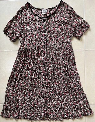 De Colección Via Max M Rosas Estampado Negro Encaje Ribete Mangas Cortas Solero Botón Delantero Foto 1 de 4