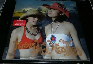 HK TWINS 雙生兒 - HO HOO TAN MALAYSIA CD + VCD - Picture 1 of 3