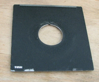 genuine metal Toyo field  5x4  45A  copal 0 lens board 110mm square 34.9mm hole - Image 1 of 3