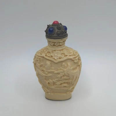 BOTELLA DE RAPÉ de resina tallada china vintage con Dauber firmada Foto 1 de 4