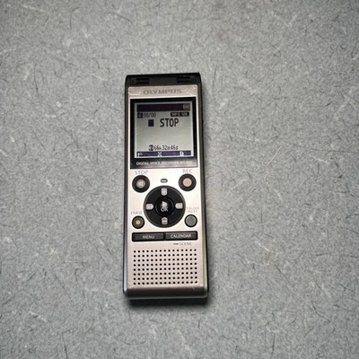 Olympus WS-852 Multi-Function Digital Voice Stereo Recorder USB Storage Device - Image 1 of 4