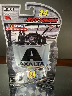 Jeff Gordon #24 Axalta Silver Wave 1 2015 Chevrolet SS Lionel Authentics Foto 1 de 4