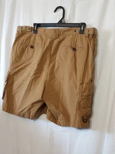Orvis Cream Cargo Shorts Adjustable Men’s Size 40x8” Hike Fish Zip Pockets - Picture 1 of 7