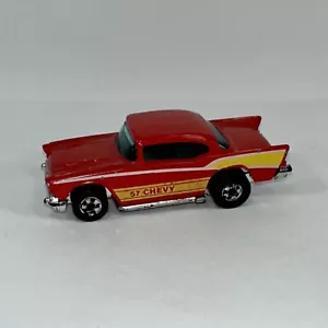 FLYING COLORS '57 CHEVY RED W/DARK INT 1976 HK ORIGINAL HOT WHEELS BLACKWALL - Picture 1 of 4