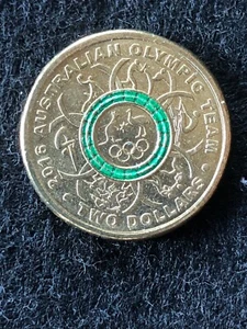 2016 $2 RIO OLYMPIC GAMES GREEN AUSTRALIAN COLOURED TWO DOLLAR $2 COIN CIRC - Picture 1 of 4