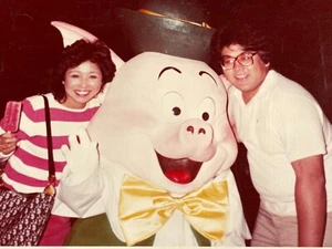 BL Photograph 8x10 Cute Asian Couple Beautiful Woman Hugging Pig Popsicle - Picture 1 of 4