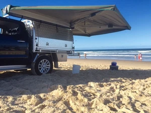 30 Second Wing Awning - Left Hand Side for Camping 4x4 4WD - No poles required - Picture 1 of 10