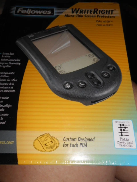 FELLOWES MICRO-THIN SCREEN PROTECTORS NEW*PALM M100, M 105 - Image 1 of 2