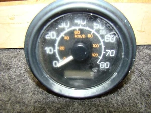 USED RV 3" MPH GAUGE 2002 SPARTAN SELECT MOISTURE DAMAGE - Picture 1 of 8