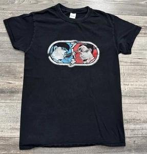 AKIRA Anime Shirt Adult Size Small Kaneda Vs Tet Suo Black Short Sleeve Tee Y2K - Picture 1 of 6