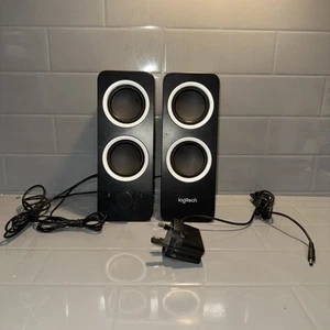 Logitech Z200 Multimedia PC Speakers - Black - Photo 1/4