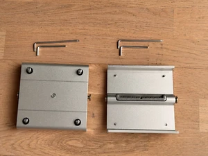 Apple VESA Mount Adapter Kit for LED Cinema or Apple Thunderbolt Display - Photo 1/1