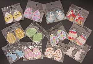 Pendientes colgantes ligeros de cuero sintético para mujer diseño de Pascua ambos lados - Imagen 1 de 13