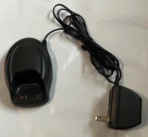 Genuine Nokia charging station DCH-8 6310 i 6310i 5110 6210 6150 6110 5130 origi - Picture 1 of 4