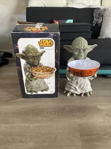Rubie's Yoda STAR WARS Candy Bowl Holder Large 20” Inches Tall Chipped Ear - Bild 1 von 9