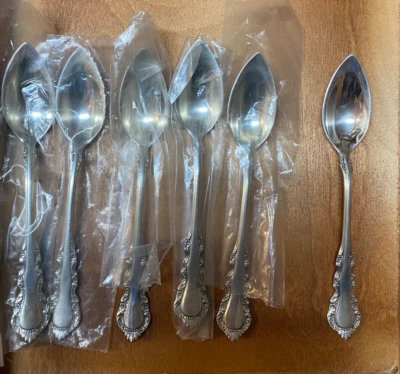 СТОЛОВЫЕ ПРИБОРЫ ИЗ СТЕРЛИНГОВОГО СЕРЕБРА REED & BARTON ГРУЗИНСКАЯ РОЗА 6 ЦИТРУСОВЫХ ЛОЖЕК ДЛЯ 1 СТАВКИ - Изображение 1 из 2