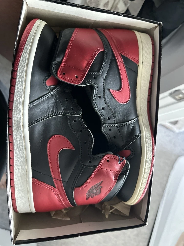 Size 8.5 - Air Jordan 1 Retro 1994 Bred - Image 1 of 1