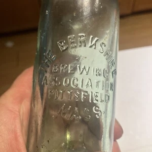 Berkshire Brewing Association Pittsfield MA Hutchinson Sodaflasche  - Bild 1 von 5