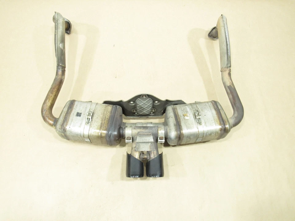 Conjunto silenciador de escape motor Porsche Cayman 718 2018 2,0 L 17-24 | @2 Foto 1 de 4