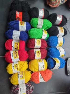 LOT OF 21 Sock Mostly Regia 4-ply Jacquard Color, fädig Color, 2 Amore Acrylic  - Image 1 of 4