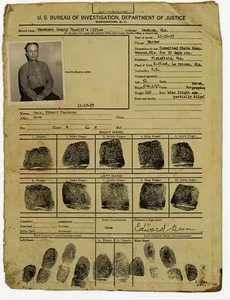 ED GEIN MONSTER ANTIQUE POLICE RECORD CARD A5 Canvas Print Finger Prints, - Picture 1 of 5
