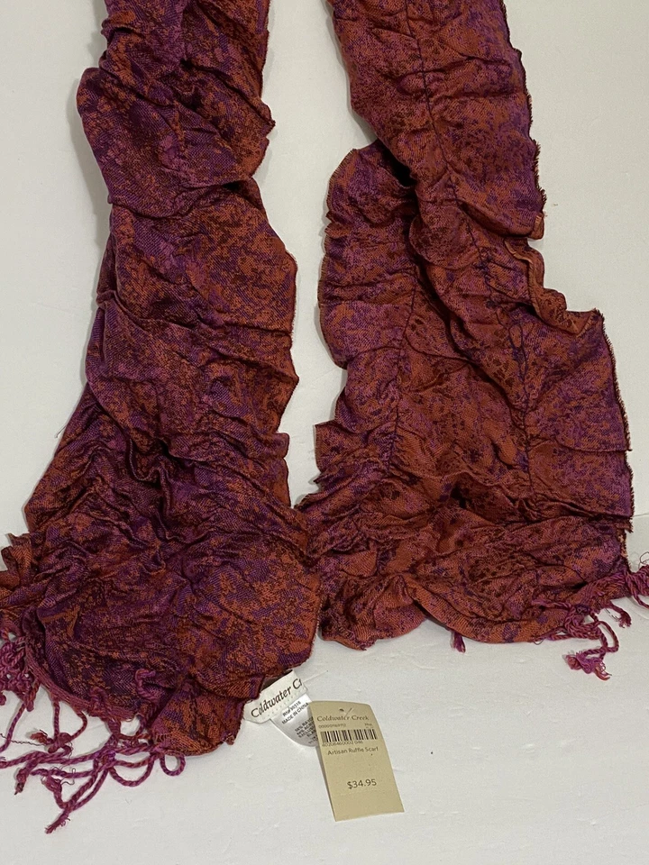 全新带标签 Coldwater Creek Artisan Ruffle 围巾 人造丝 红色 珠宝色调 女士礼物 — 第 1/4 张图片