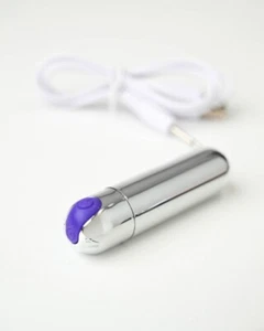 Mini-Powerful-Bullet-Shape-Vibrating-Body-Massager-Personal-Women-NIP- FAST SHIP - Picture 1 of 4