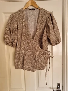Ladies Size 20 Beige & Brown Leopard Animal Print Short Sleeve Frilly Wrap Top - Picture 1 of 7