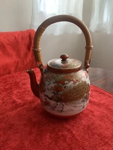 *RARE *Vintage Old Chinese Teapot Stunning - Picture 1 of 7