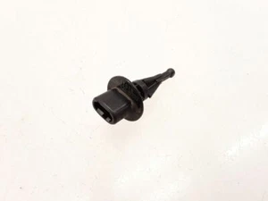 Daihatsu Sirion 2006 1.3 Petrol 64kW Intake air temperature sensor 1704006020 - Picture 1 of 4