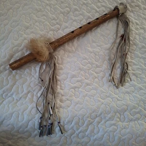 Native American style wood bamboo quena flute Fur Beads Leather Decor - Picture 1 of 8