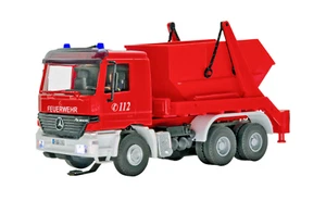 Viessmann 8053 Fire Brigade MB Actros 3-achs Skip With Rundumleuch. New 2024 - Picture 1 of 4