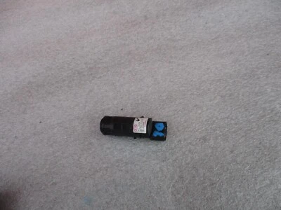 SENSOR DE AYUDA DE ESTACIONAMIENTO PARA PARACHOQUES TRASERO KIA SORENTO (1) 2011 2012 2013 OEM USADO Foto 1 de 4