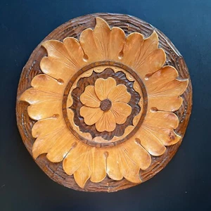 Vintage 14” Hand Carved Wooden Wall Hanging or Platter Rustic Flower Floral - Picture 1 of 4