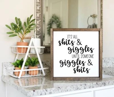 Знак It's All Sh*ts & Giggles Giggles & Sh*ts для ванной комнаты, знак юмора для ванной - Изображение 1 из 4