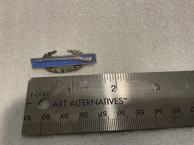 ОРИГИНАЛЬНАЯ ФУТБОЛКА ВРЕМЕН ВТОРОЙ МИРОВОЙ ВОЙНЫ РАЗМЕР CIB БОЕВОЙ ПЕХОТНЫЙ ЗНАЧОК СТЕРЛИНГОВОЕ СЕРЕБРО GEMSCO, PB - Изображение 1 из 3