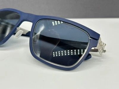Gafas de sol Ic Berlin para hombre azules cuadradas grandes L Five O azul marino precio original: 499 € Foto 1 de 4