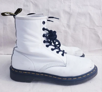 Botas de Combate Dr Doc Martens Cuero 8 Ojos Con Cordones Air Wair 1460 W Blanco Mujer 9 Foto 1 de 4