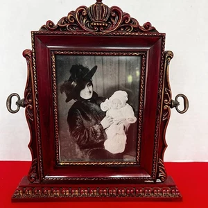 Ornate 5x7” Photo Frame Table Top Swing Frame Reddish Faux Wood Fancy - Picture 1 of 10