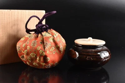 U9240: XF Japanese Seto-ware TEA CADDY Taikai chaire, automático com caixa assinada - Imagem 1 de 4